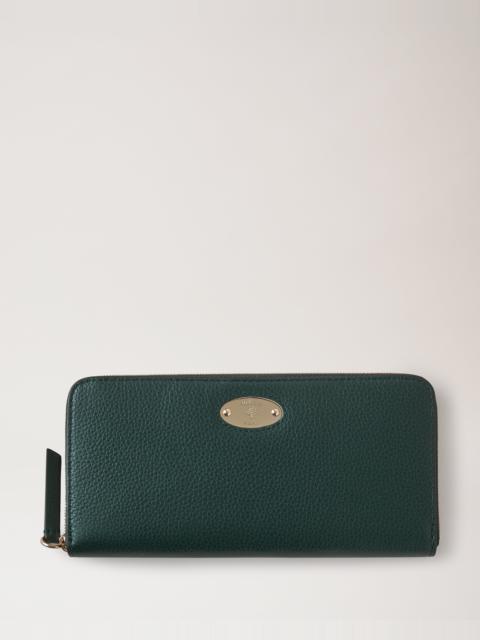 Mulberry Plaque 8 Credit Card Zip Purse
Mulberry Green Small Classic Grain