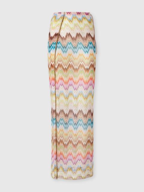 Long pareo skirt with irregular zig zag print