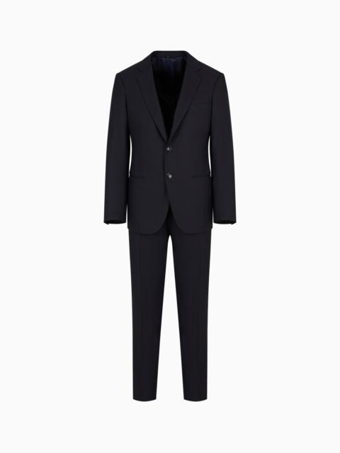 Manhattan line virgin-wool single-breasted suit
