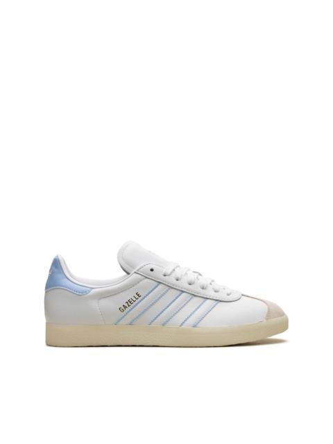 Gazelle leather sneakers