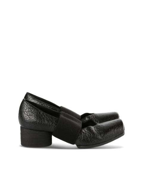 Ballerina leather pumps