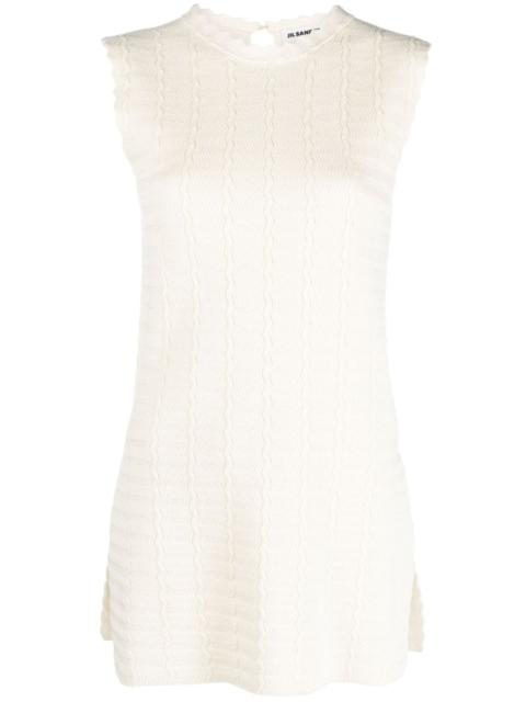 sleeveless knitted top