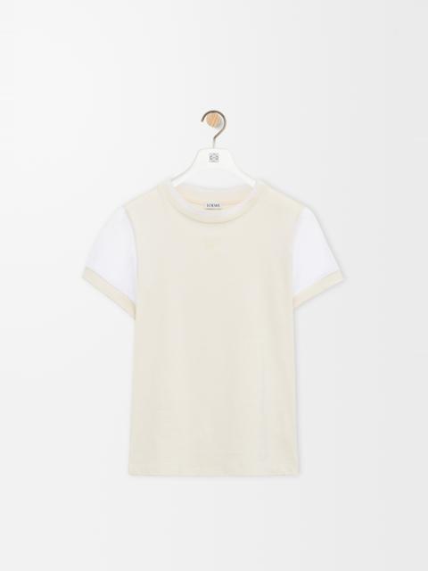 Small fit T-shirt in cotton blend