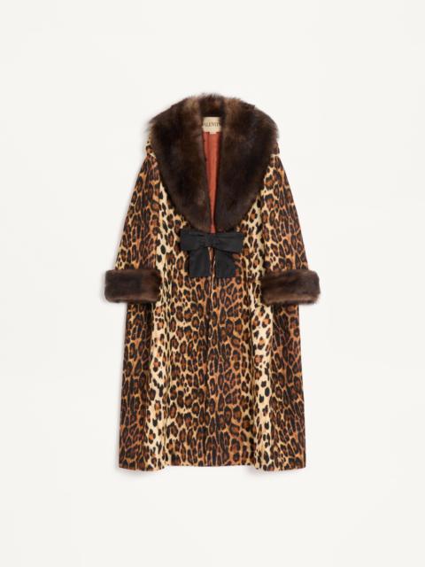FAUVE ECLAT SPOTTED WOOL CLOTH COAT