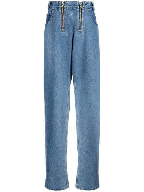 zip-up lose-fit jeans
