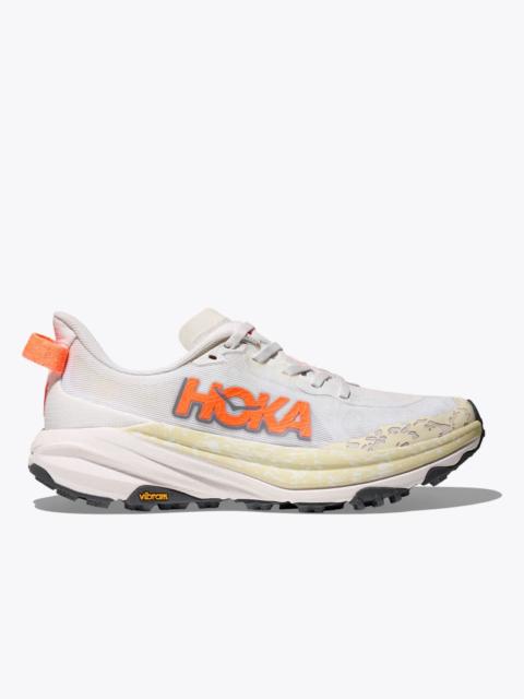 Women's Speedgoat 6 Shoes in White/Neon Tangerine