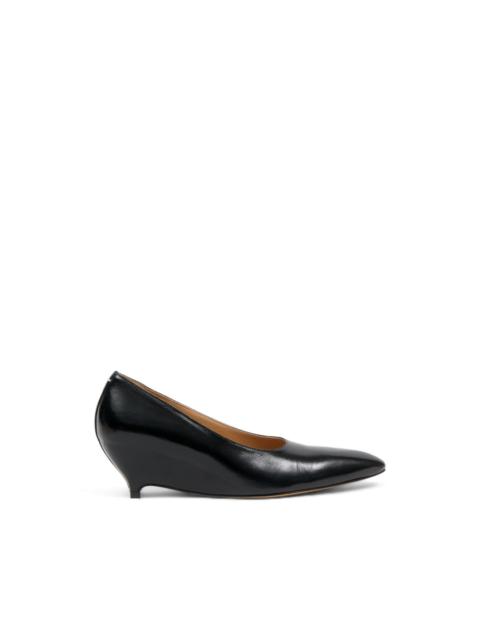 point-toe pumps
