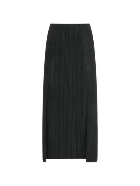 pleated slit skirt