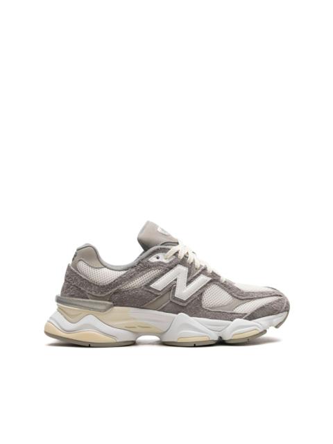 90/60 "Grey / White" sneakers