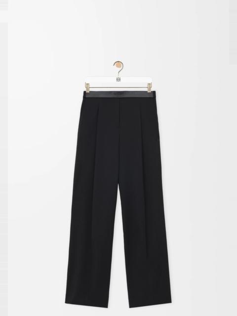 Trousers in wool