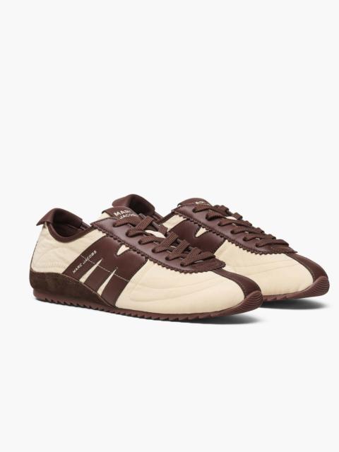 THE 400 BLEECKER RUNNER