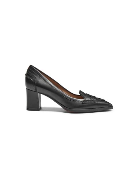 Women's black leather mid-heel pump