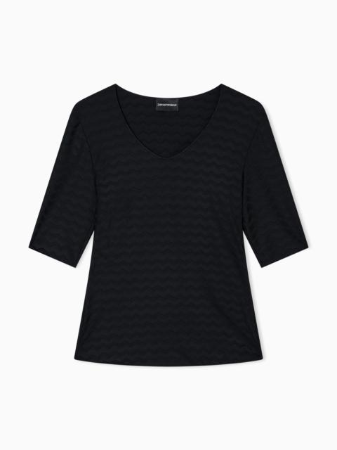 Two-way stretch jacquard jersey V-neck jumper with three-quarter length sleeves