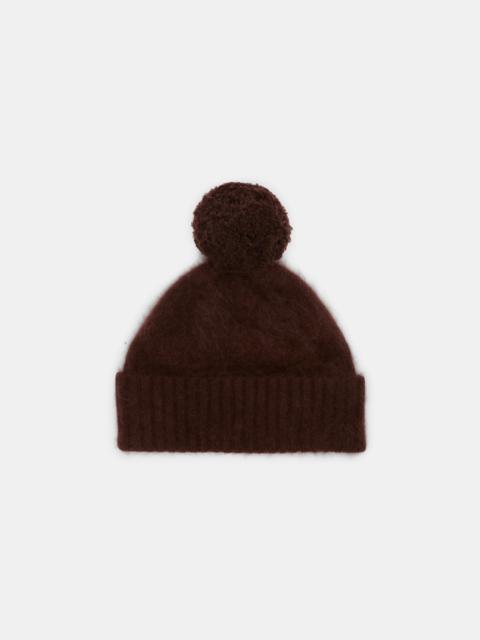 FLUFFY STATEMENT beanie