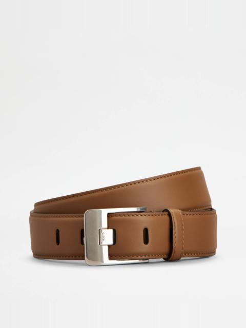 BELT IN LEATHER - BROWN