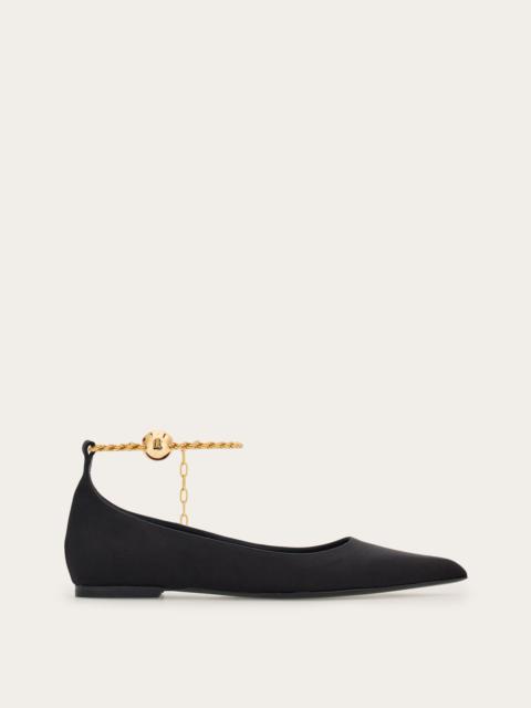 Ballet flat with ankle chain