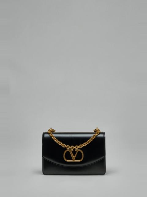 VLogo Signature Foldover Top Shoulder Bag