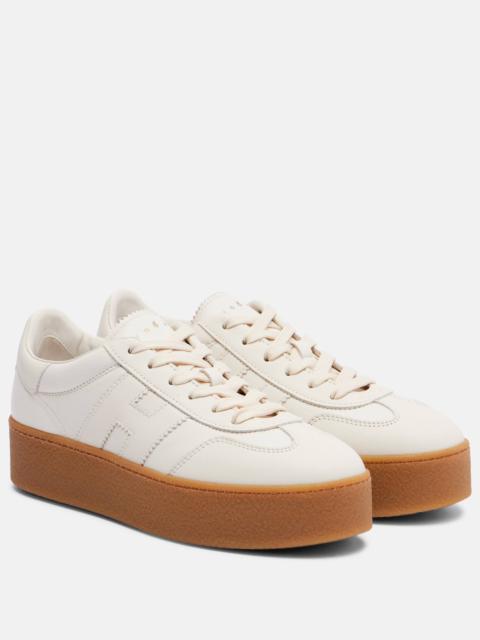 H681 leather platform sneakers