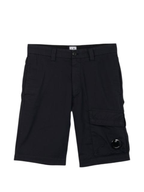 Lens-detail cargo pocket shorts