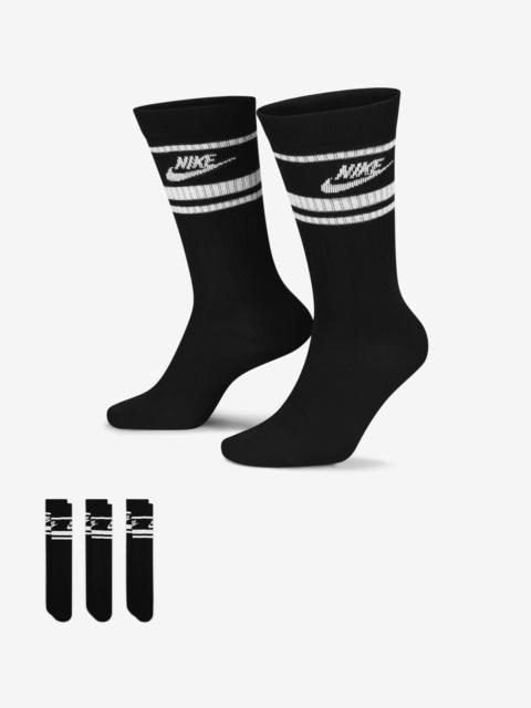 Nike Sportswear Dri-FIT Everyday Essential Crew Socks (3 Pairs)