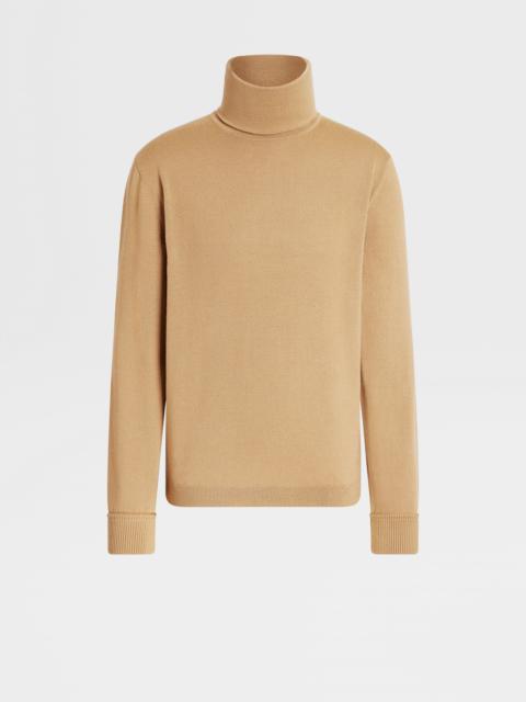 BEIGE WOOL TURTLENECK
