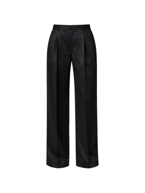 pleated trousers