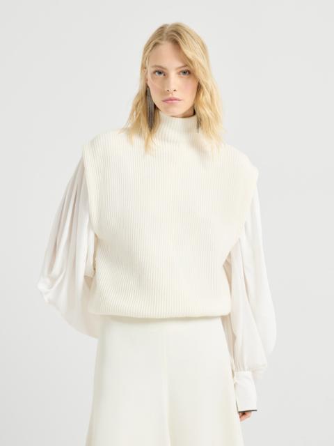 Cashmere English rib knit sleeveless turtleneck sweater with precious zipper