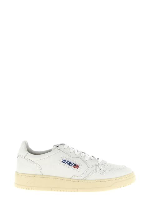 'Autry 01' sneakers