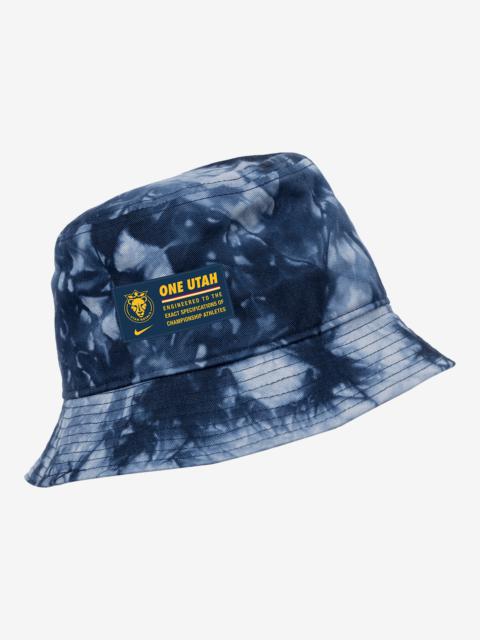 Nike‎ Tie-Dye Bucket Hat Utah Royals One Size Navy Blue NWSL New Unisex KC Current Nike 2026 Apex Reversible Bucket – NWSL SHOP main image 4