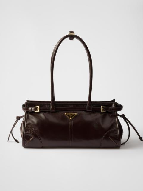 Medium leather handbag