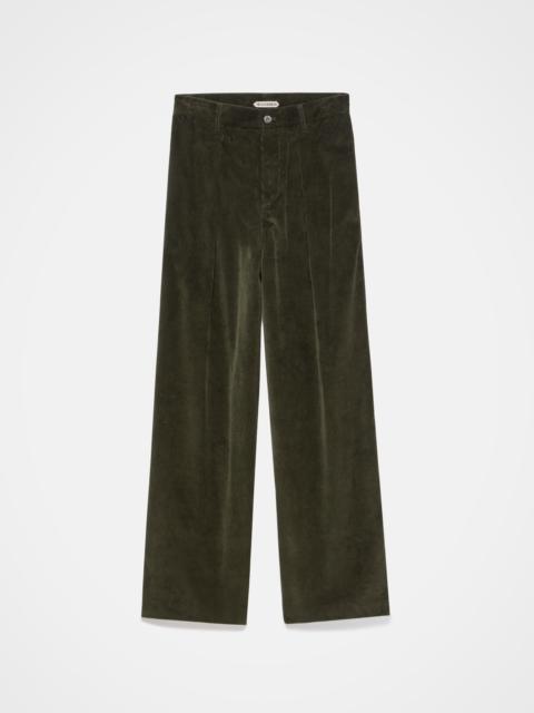 SINGLE PLEAT TROUSERS IN MOSS