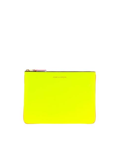 Super Fluo pouch