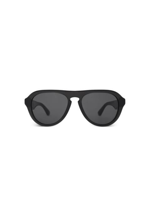 Classic pilot-frame sunglasses