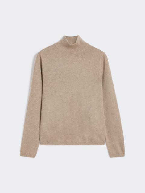 MEANA Cashmere yarn turtleneck