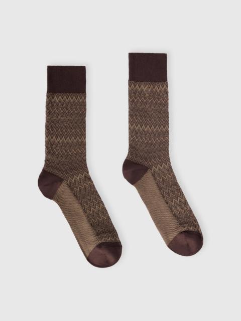 Mid-length cotton-blend 3D zigzag socks