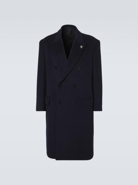 Double-breasted cashmere coat