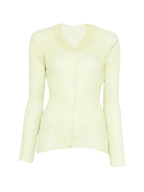 V-neck ruffled T-shirt