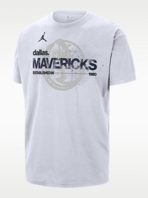 Dallas Mavericks Courtside Men's Jordan '85 NBA Statement T-Shirt