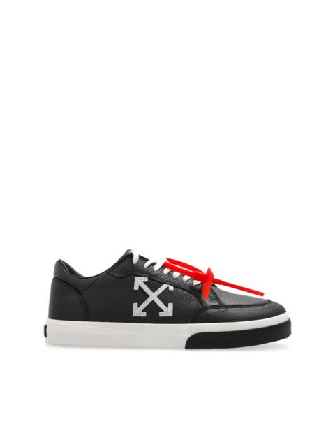 New Low Vulcanized sneakers