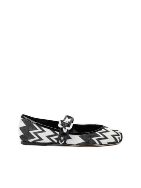 Zigzag-pattern ballerinas