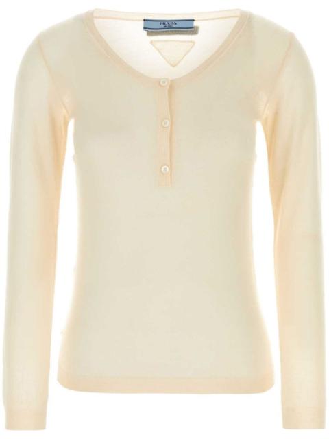 triangle-logo jumper