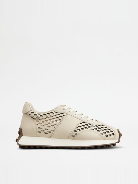 T VINTAGE SNEAKERS IN LEATHER - OFF WHITE