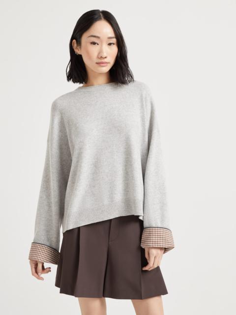 Cashmere sweater with shiny shirt details