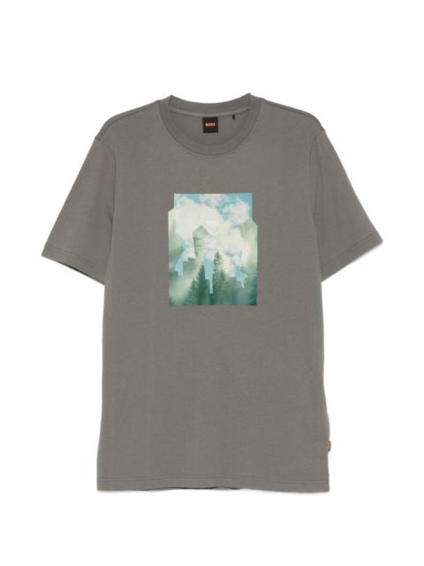 graphic T-shirt