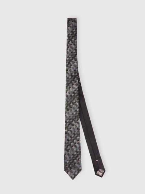 Silk zigzag tie