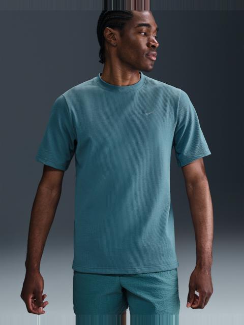 Nike Primary Men's Dri-FIT Short-Sleeve Versatile Top