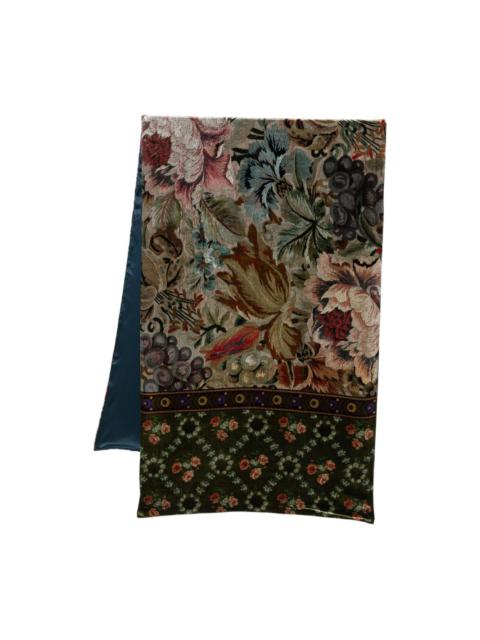 Kanadas floral scarf