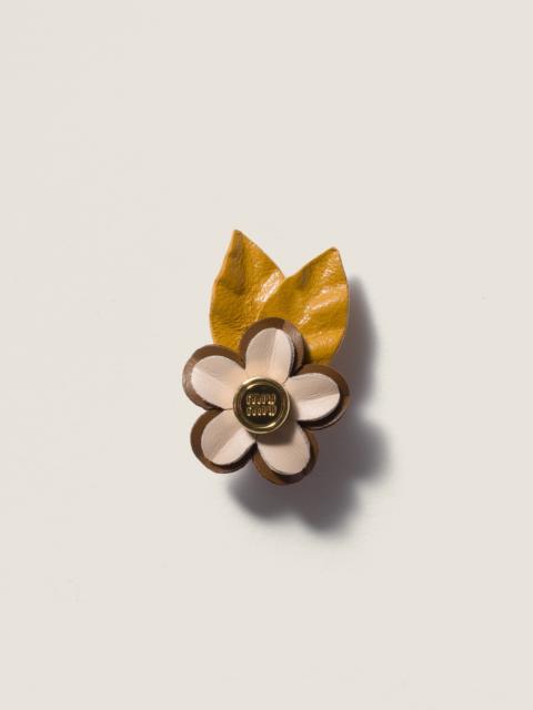 Leather floral brooch