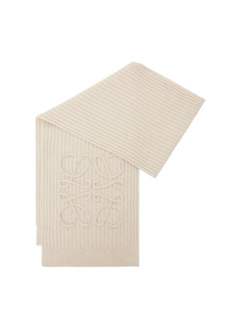 Anagram scarf in wool