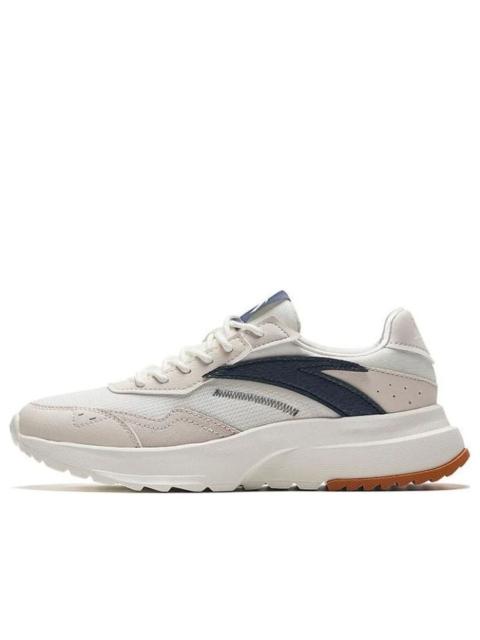 (WMNS) ANTA Running Series Sneakers 'Beige White Black' 922348812-1